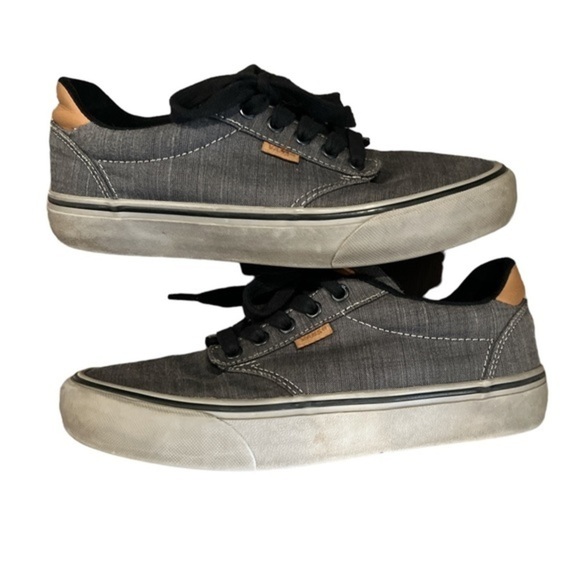 Vans - Picture 4 of 6